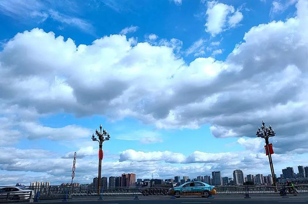 1621930837484111.jpg 南充.jpg